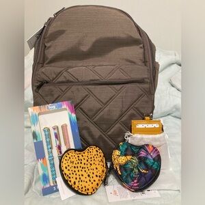 Lug summer jungle box..walnut summit, heart pouches, pens, and amber  VL twister